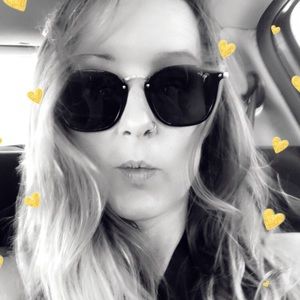 Meet your Posher, Paula